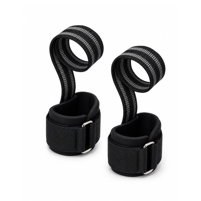 Par de munhequeiras com strap com as tiras enroladas sobre fundo branco
