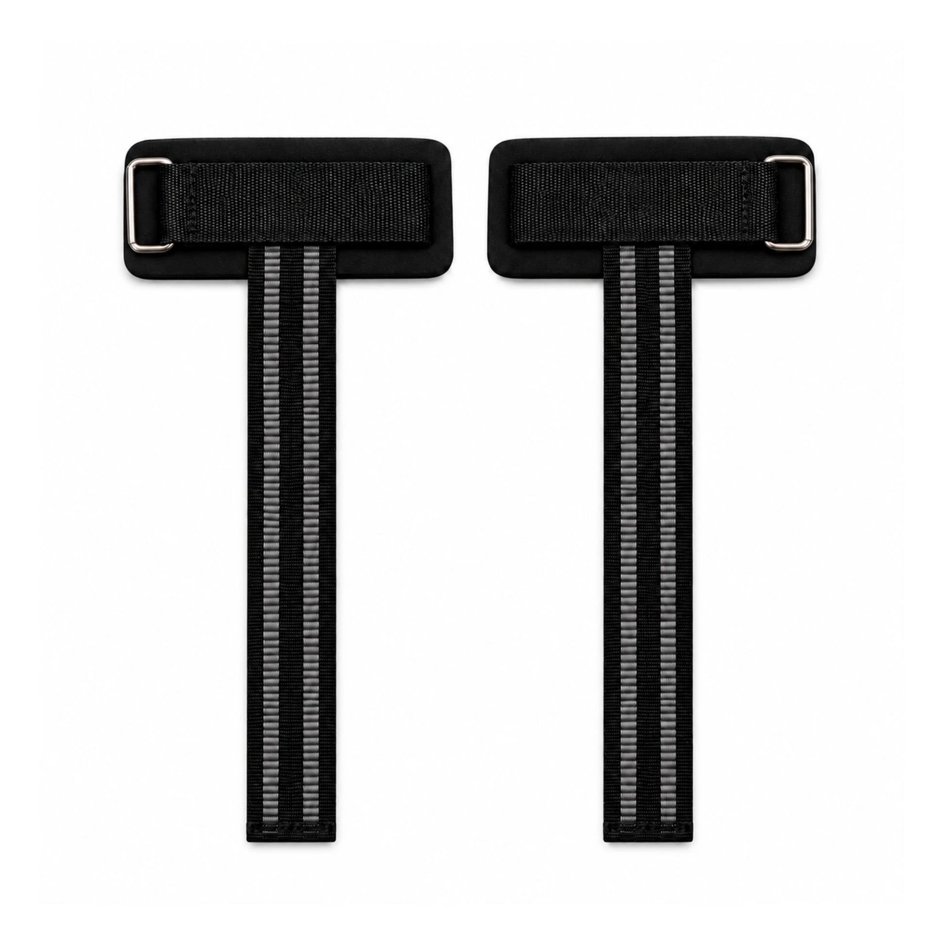 Par de munhequeiras com strap pretas em vista frontal sobre fundo branco