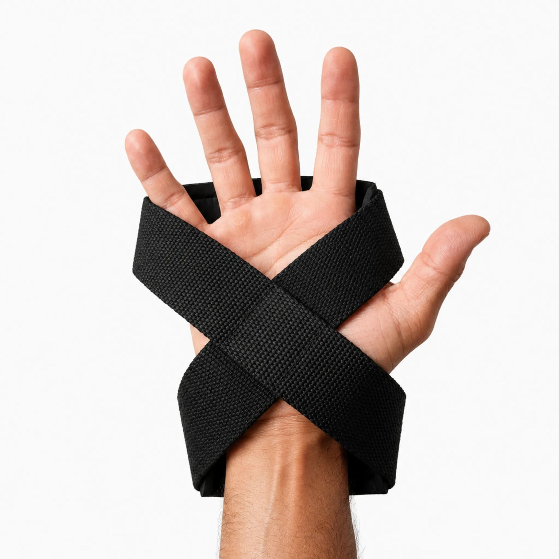 Strap 8 ajustado na mão para demonstrar o encaixe no punho